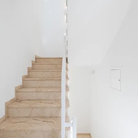 Apartment Wintowinrentals Goleta 2c Malaga